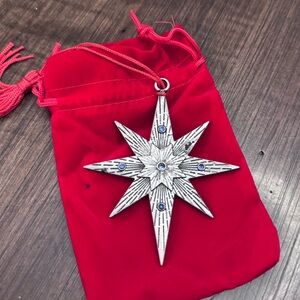 Avon 2021 collectible pewter Starry Nights Ornament